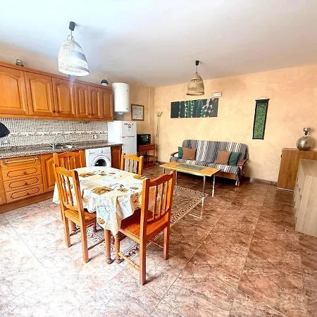 شقة Encanto Costero Con Balcon Y Vistas